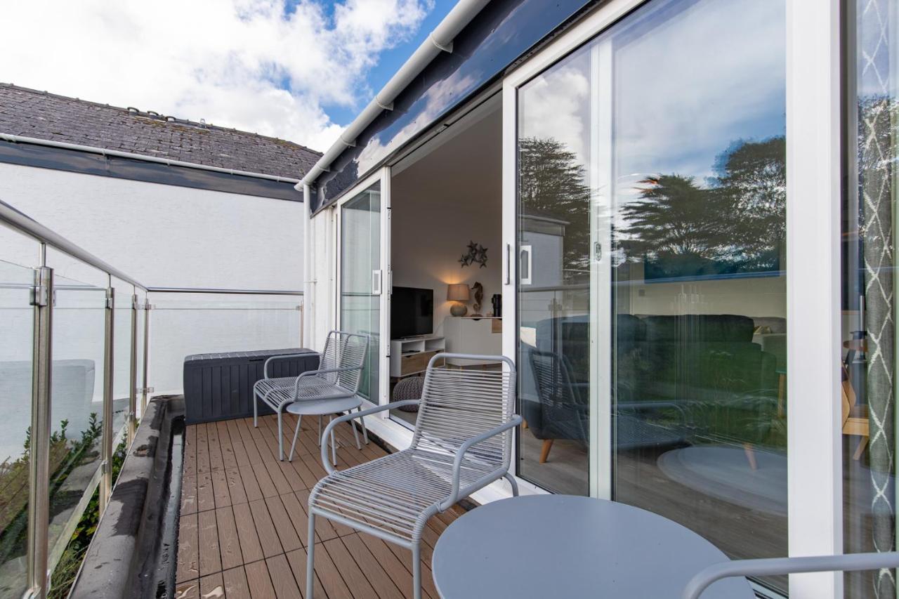 25 Coedrath Park - Sea Views From Balcony, Short Walk To Beach, Parking Saundersfoot Ngoại thất bức ảnh