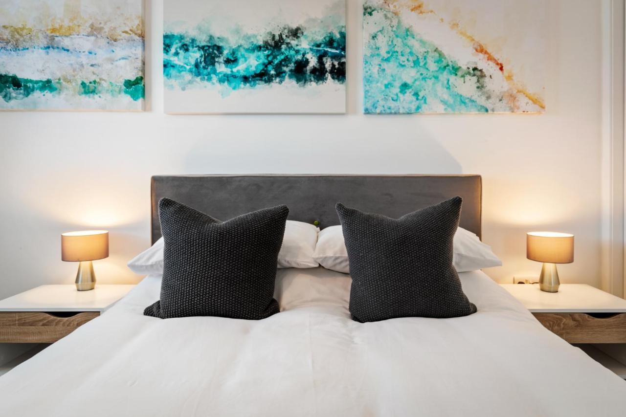25 Coedrath Park - Sea Views From Balcony, Short Walk To Beach, Parking Saundersfoot Ngoại thất bức ảnh